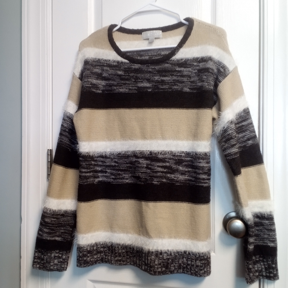 Carolyn Taylor Black, Tan, and White Striped Sweater Womens L Acrylic/Poly Mix
